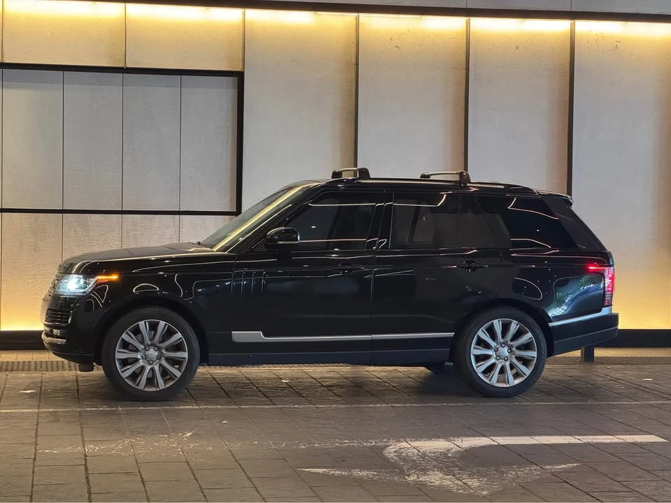 2015 Land Rover Range Rover L405 - Image 2 of 20
