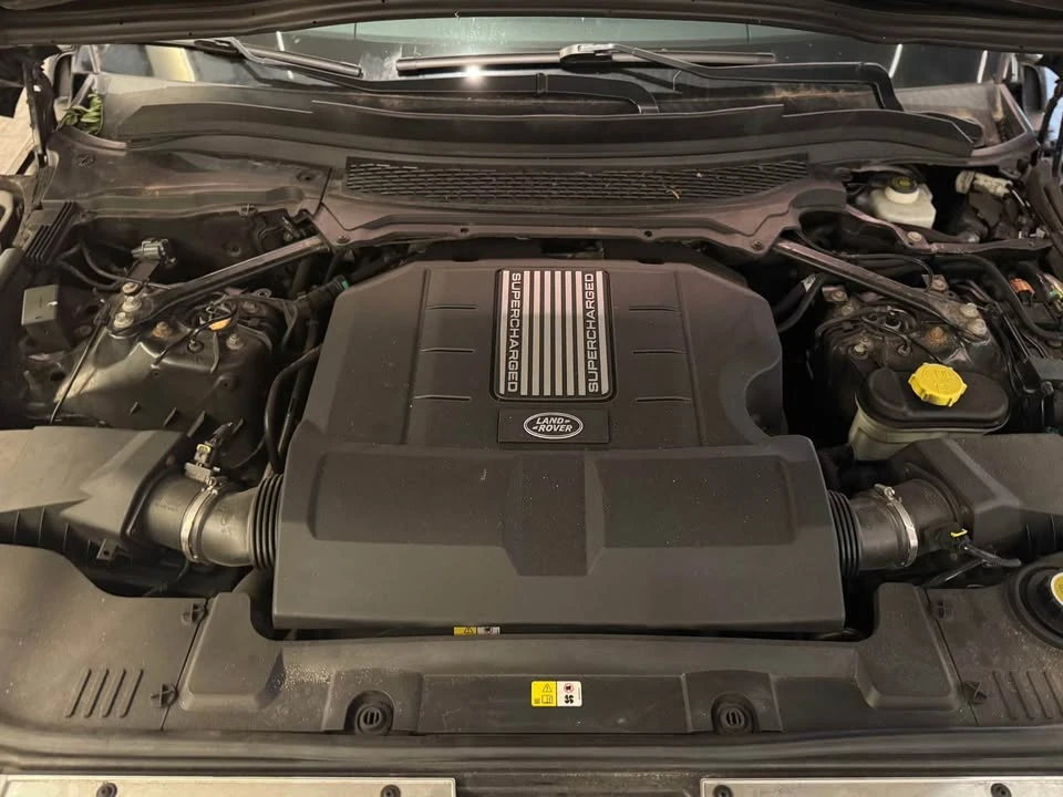 2015 Land Rover Range Rover L405 - Image 9 of 20