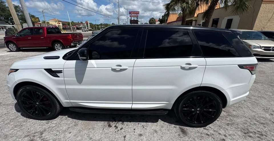 2015 Land Rover Range Rover L405 - Image 8 of 20