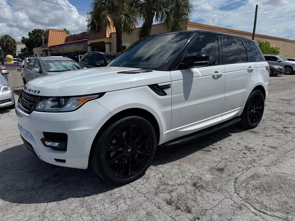 2015 Land Rover Range Rover L405 - Image 2 of 20