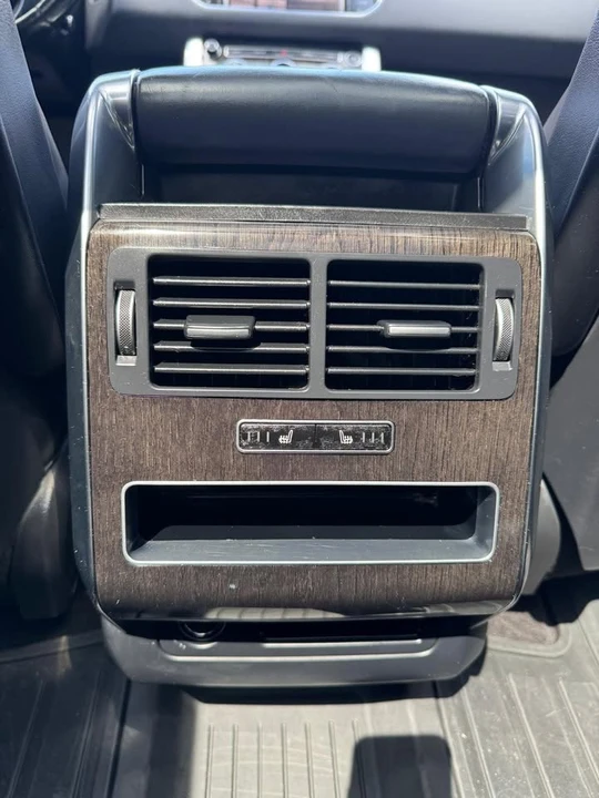 2015 Land Rover Range Rover L405 - Image 13 of 20