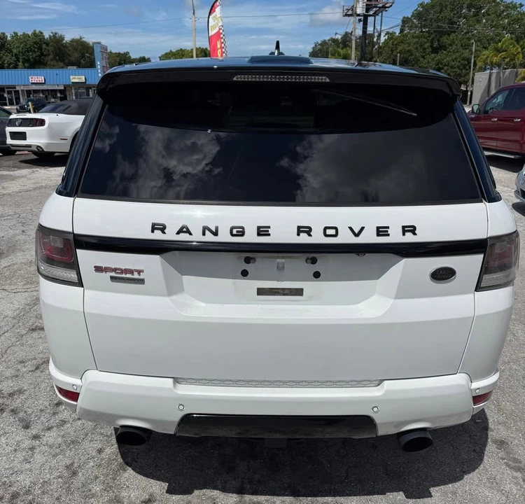 2015 Land Rover Range Rover L405 - Image 6 of 20