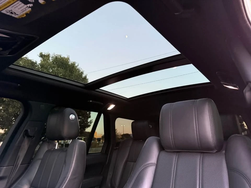 2015 Land Rover Range Rover L405 - Image 16 of 18