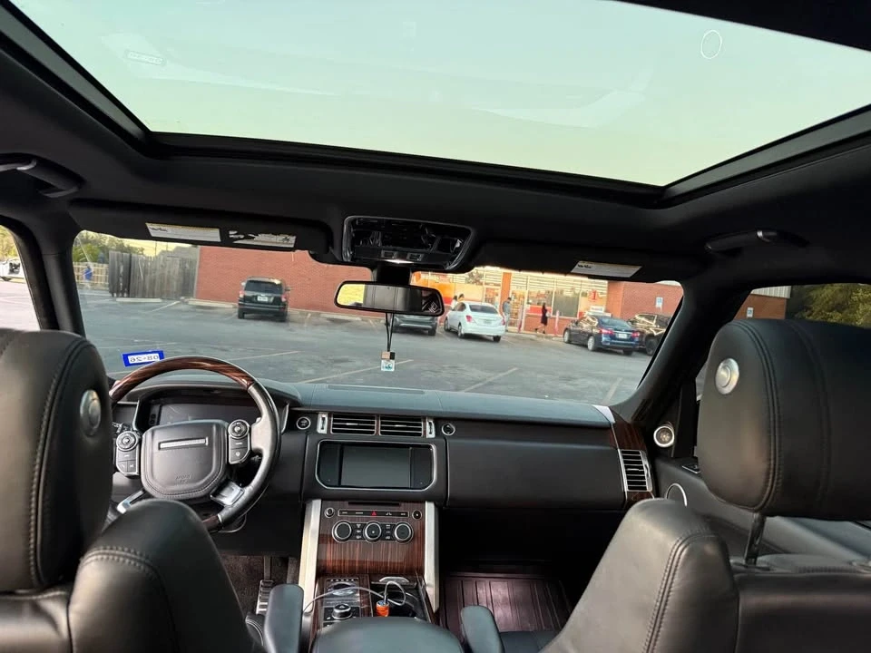 2015 Land Rover Range Rover L405 - Image 11 of 18