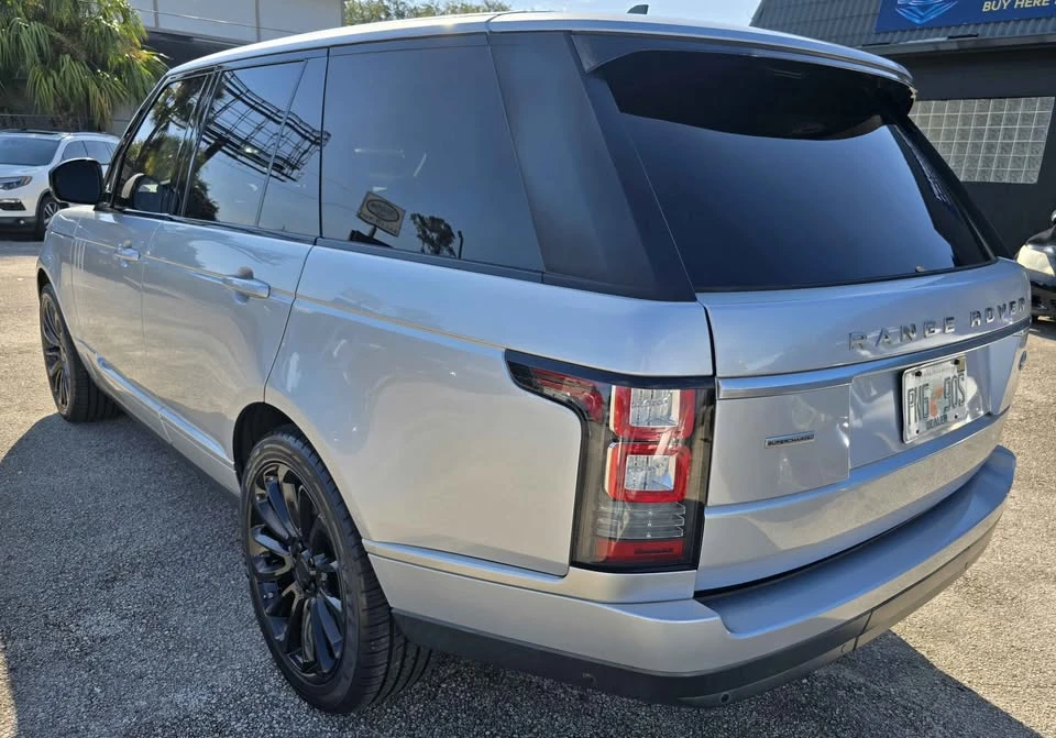 2015 Land Rover Range Rover L405 - Image 6 of 20