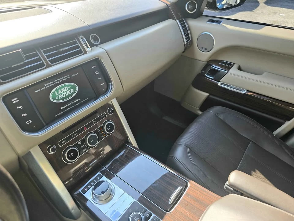 2015 Land Rover Range Rover L405 - Image 16 of 20