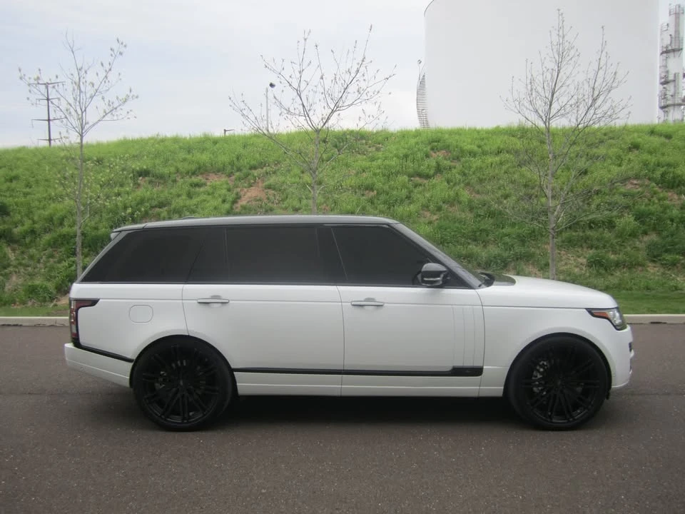 2015 Land Rover Range Rover L405 - Image 2 of 16