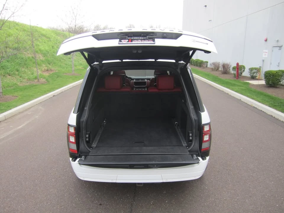 2015 Land Rover Range Rover L405 - Image 10 of 16