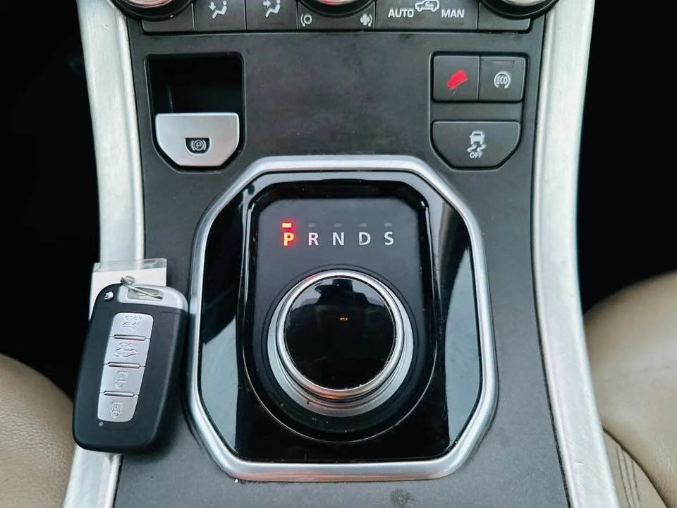 2015 Land Rover Range Rover Evoque 1st Gen - Image 11 of 15