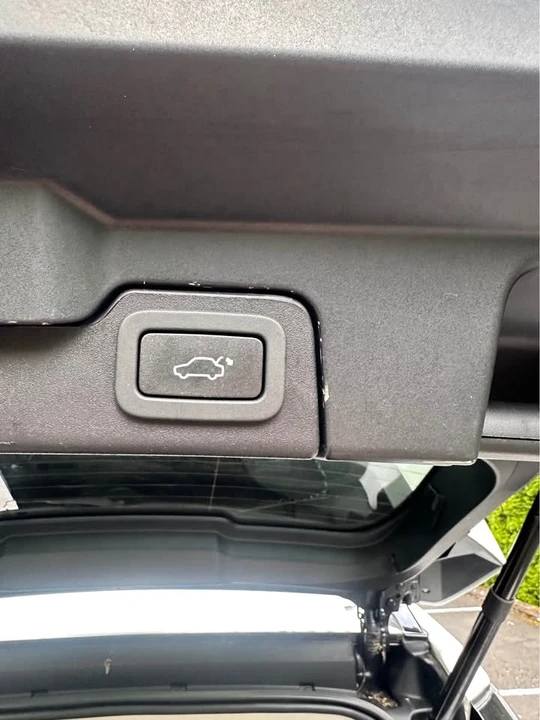 2015 Land Rover Range Rover Evoque 1st Gen - Image 18 of 19