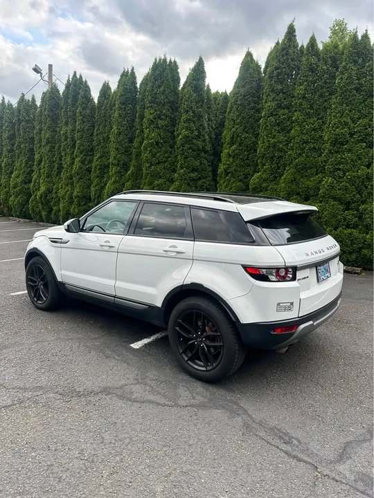 2015 Land Rover Range Rover Evoque 1st Gen - Image 4 of 19