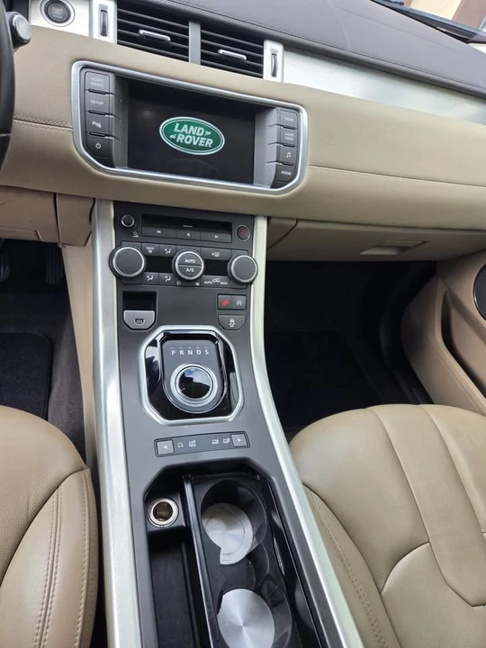 2015 Land Rover Range Rover Evoque 1st Gen - Image 14 of 18