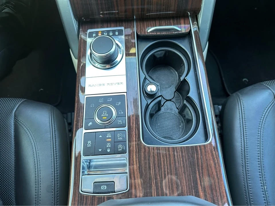 2015 Land Rover Range Rover L405 - Image 8 of 18