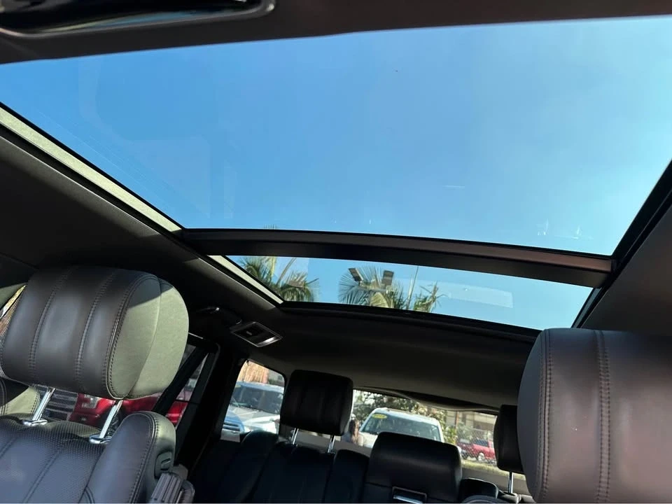 2015 Land Rover Range Rover L405 - Image 9 of 18