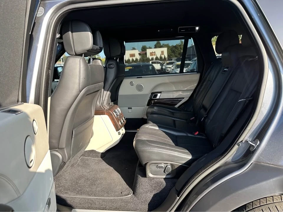 2015 Land Rover Range Rover L405 - Image 11 of 18