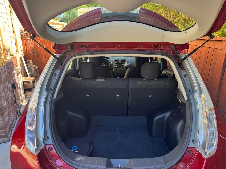 2015 Nissan Leaf - Image 4 of 8