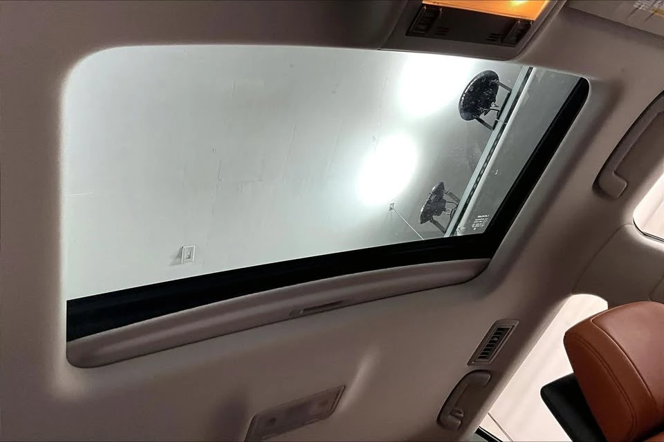 2015 Lexus LX 3rd Gen - Image 10 of 20