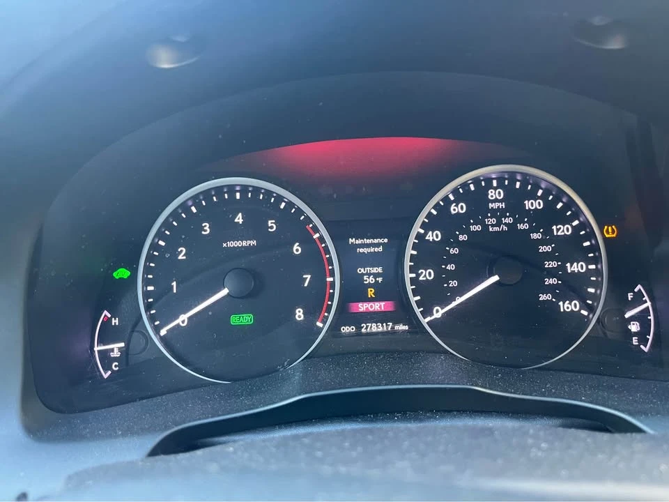 2015 Lexus ES 6th Gen - Image 5 of 12