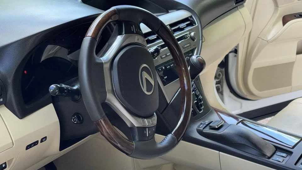 2015 Lexus RX 3rd Gen - Image 5 of 7