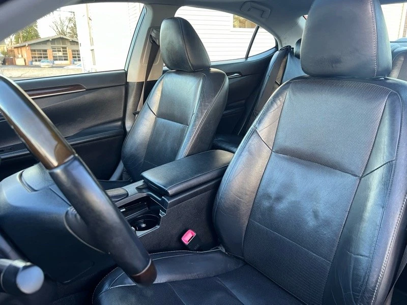 2015 Lexus ES 6th Gen - Image 7 of 20