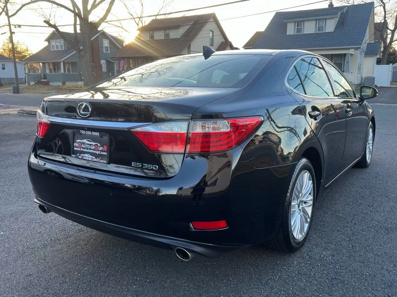2015 Lexus ES 6th Gen - Image 4 of 20