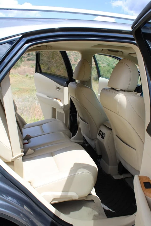 2015 Lexus RX 3rd Gen - Image 10 of 16