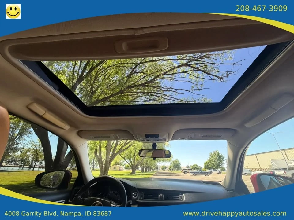 2015 Lexus CT - Image 15 of 18