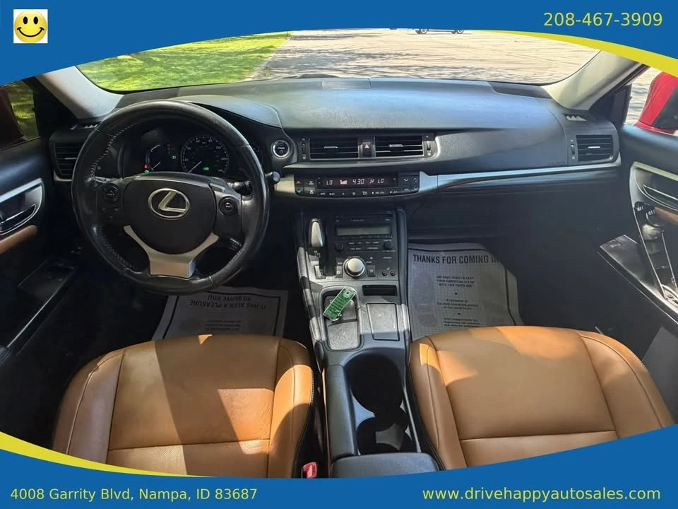 2015 Lexus CT - Image 13 of 18