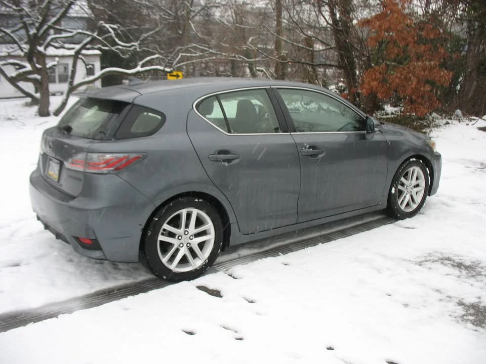 2015 Lexus CT - Image 3 of 9