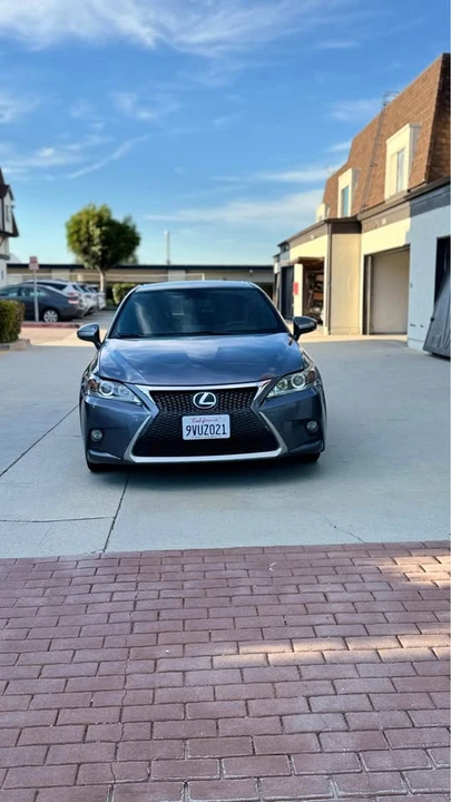 2015 Lexus CT - Image 3 of 15