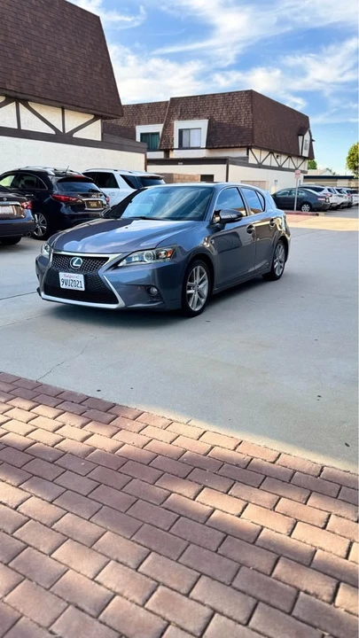 2015 Lexus CT - Image 4 of 15