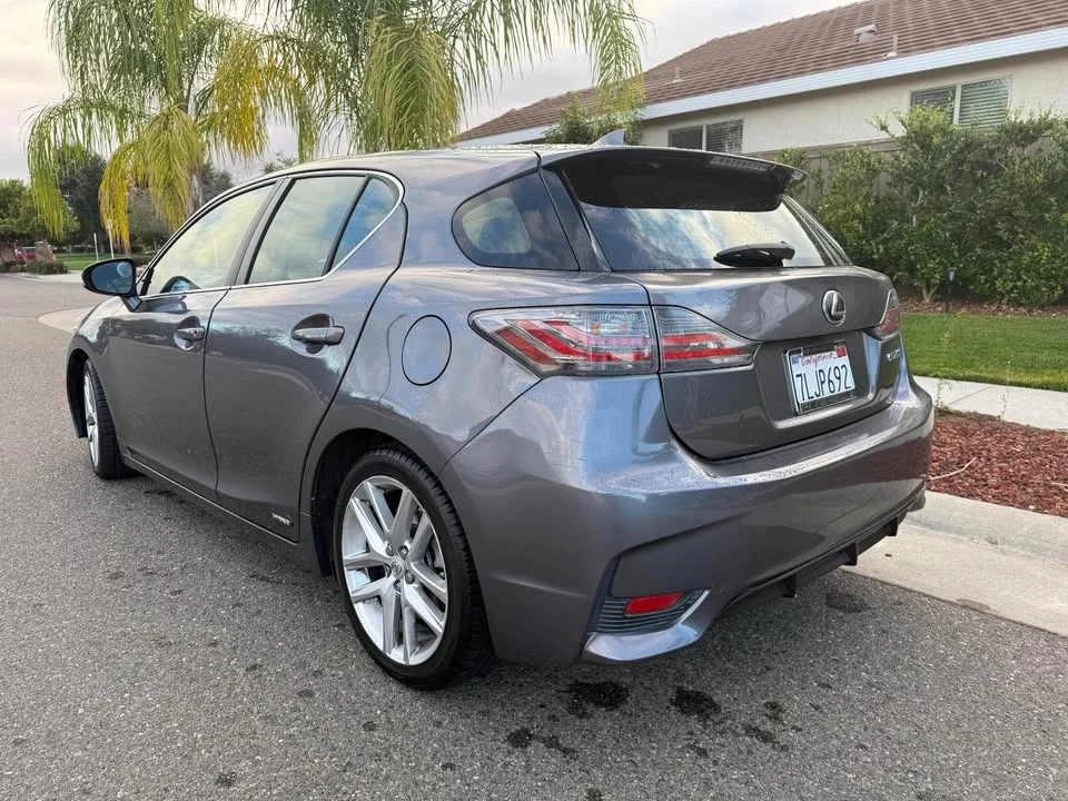 2015 Lexus CT - Image 5 of 13