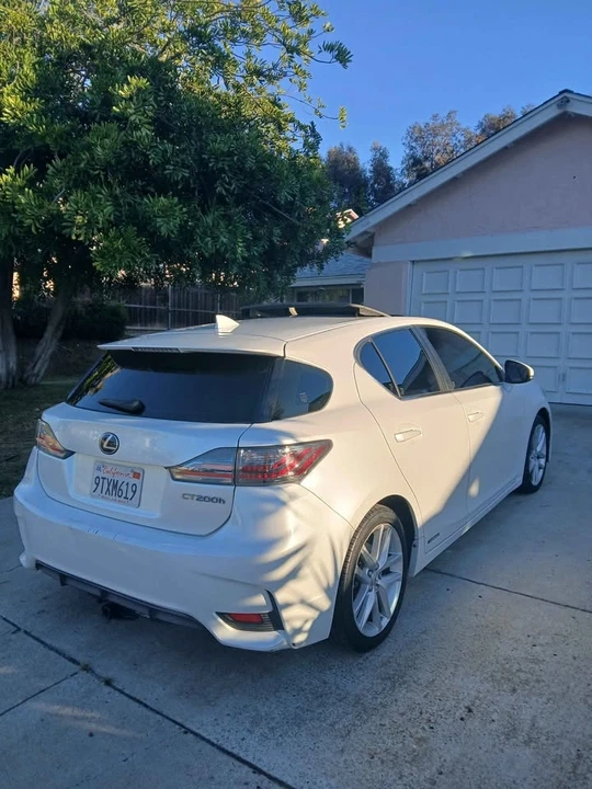 2015 Lexus CT - Image 6 of 20