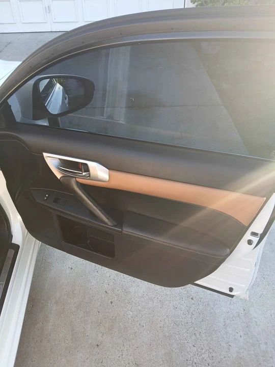 2015 Lexus CT - Image 13 of 20