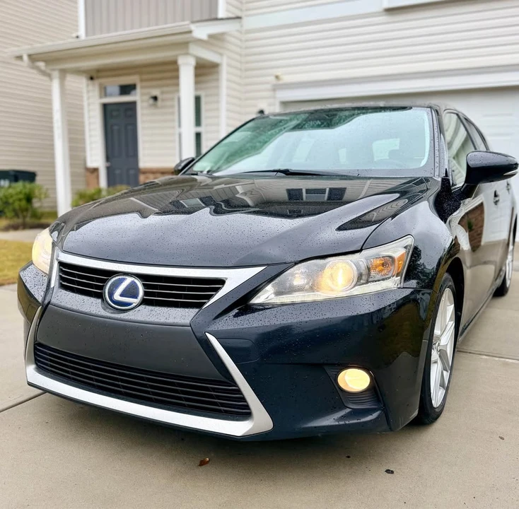 2015 Lexus CT - Image 2 of 12