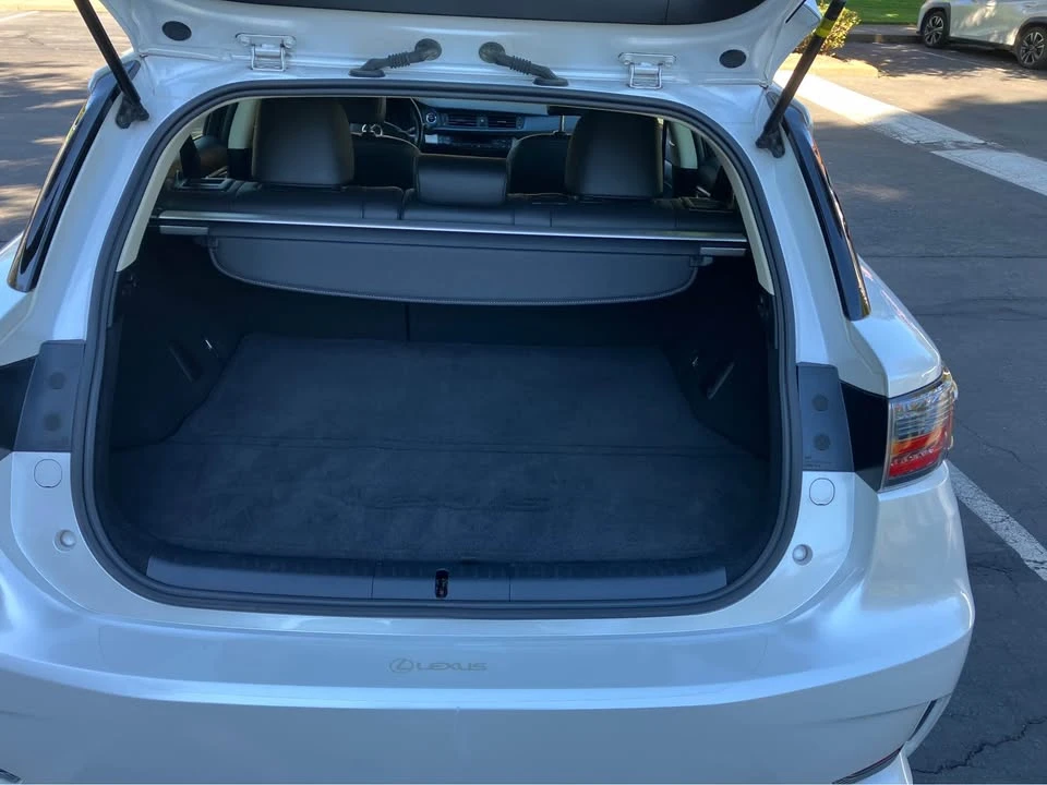 2015 Lexus CT - Image 6 of 12