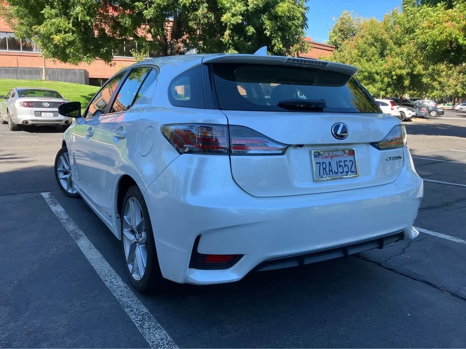 2015 Lexus CT - Image 5 of 12