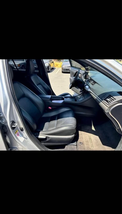 2015 Lexus CT - Image 7 of 15