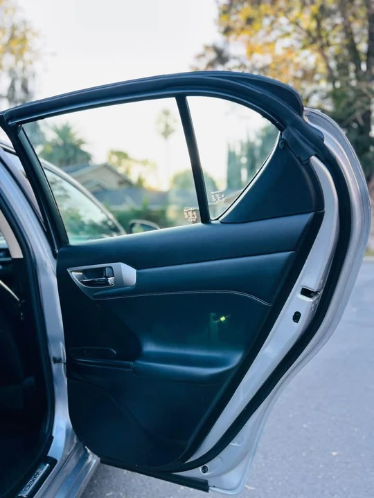 2015 Lexus CT - Image 6 of 20