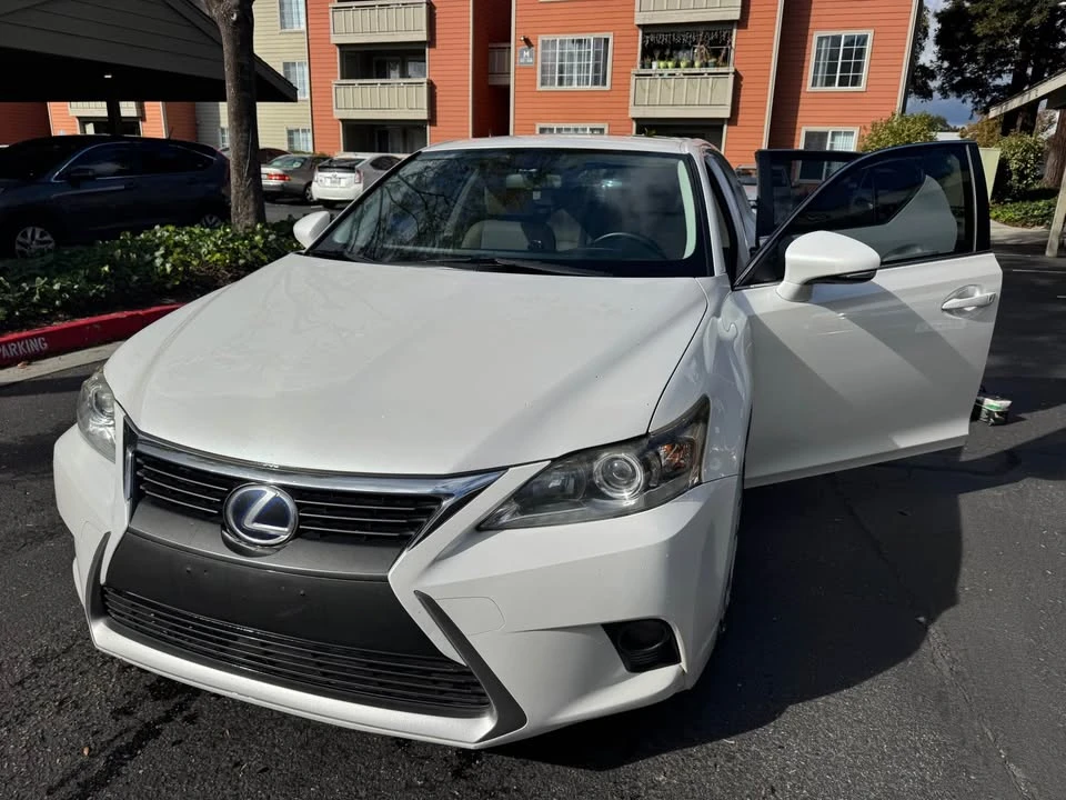 2015 Lexus CT - Image 4 of 9