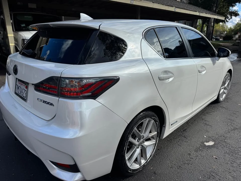 2015 Lexus CT - Image 5 of 9