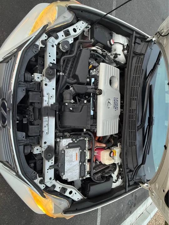 2015 Lexus CT - Image 2 of 5
