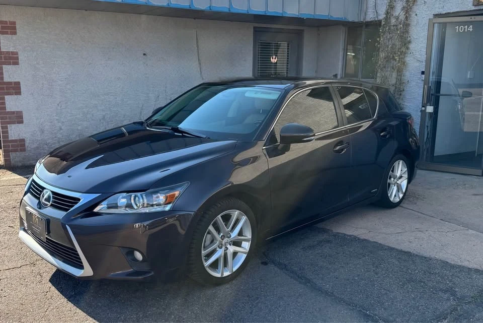 2015 Lexus CT - Image 8 of 19