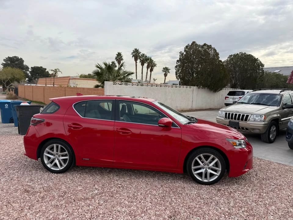 2015 Lexus CT - Image 4 of 12