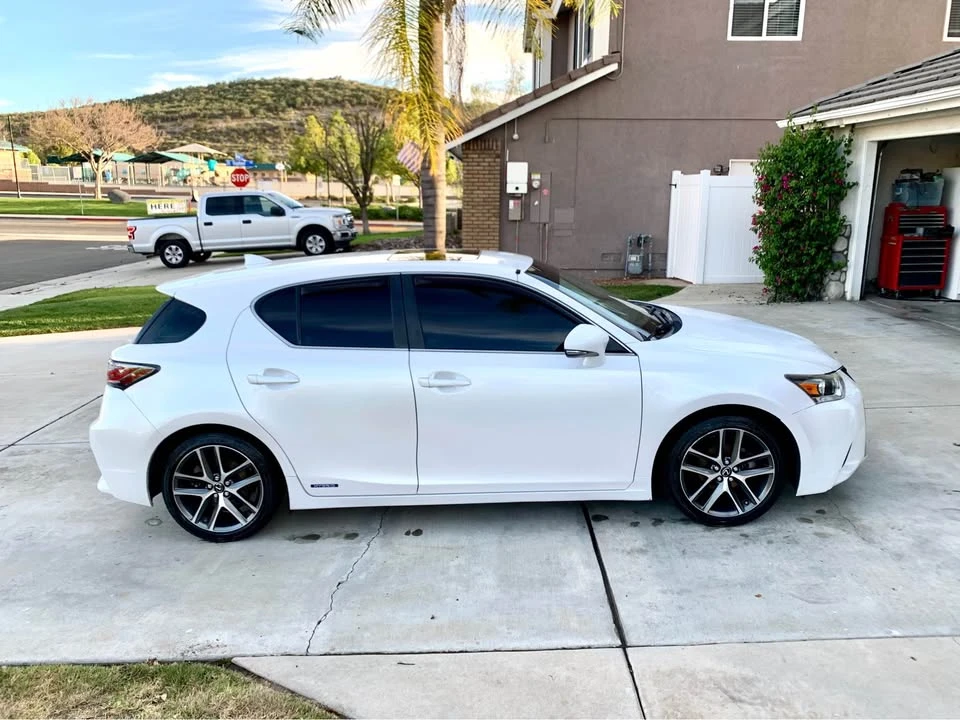 2015 Lexus CT - Image 4 of 13