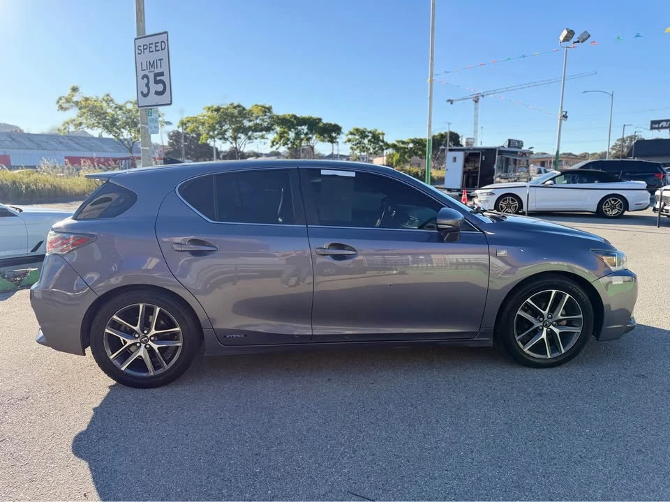 2015 Lexus CT - Image 4 of 8