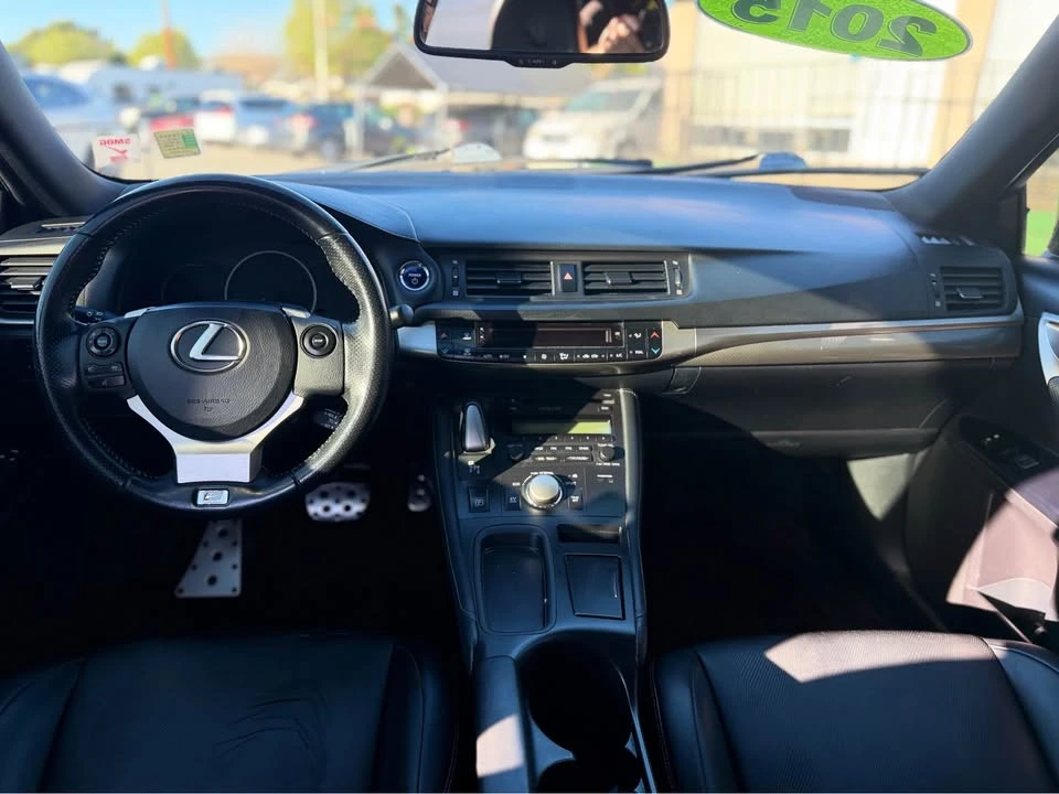 2015 Lexus CT - Image 6 of 8