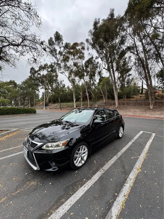 2015 Lexus CT - Image 8 of 13