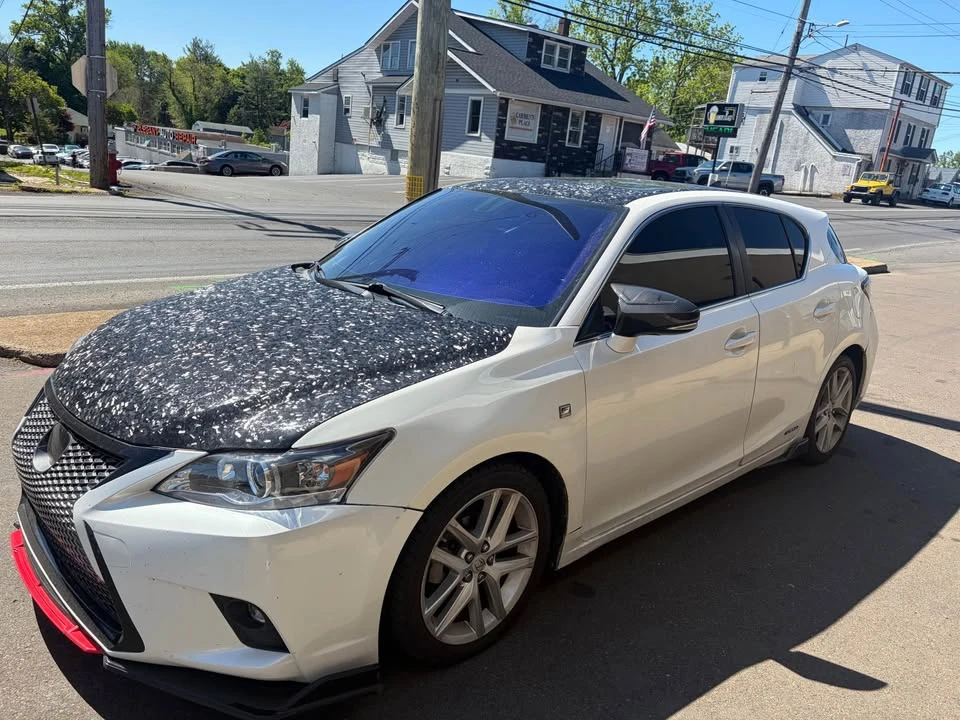 2015 Lexus CT - Image 2 of 10