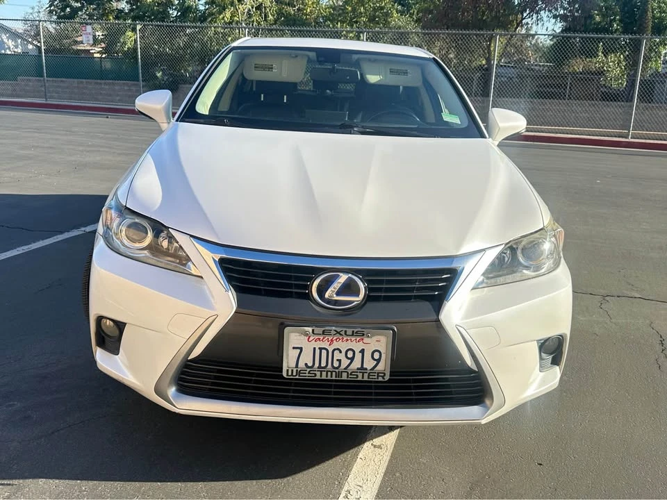 2015 Lexus CT - Image 4 of 16